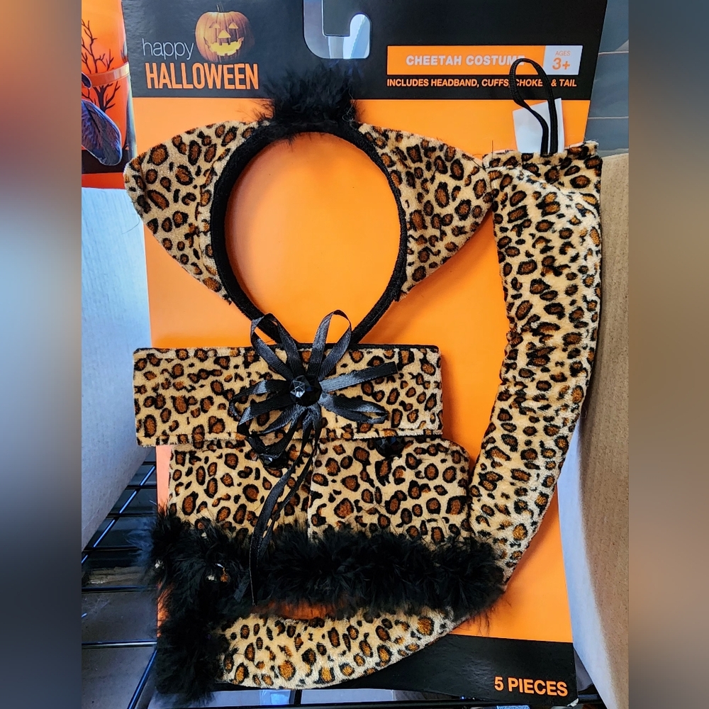 Happy Halloween 5 Piece Cheetah Costume Set